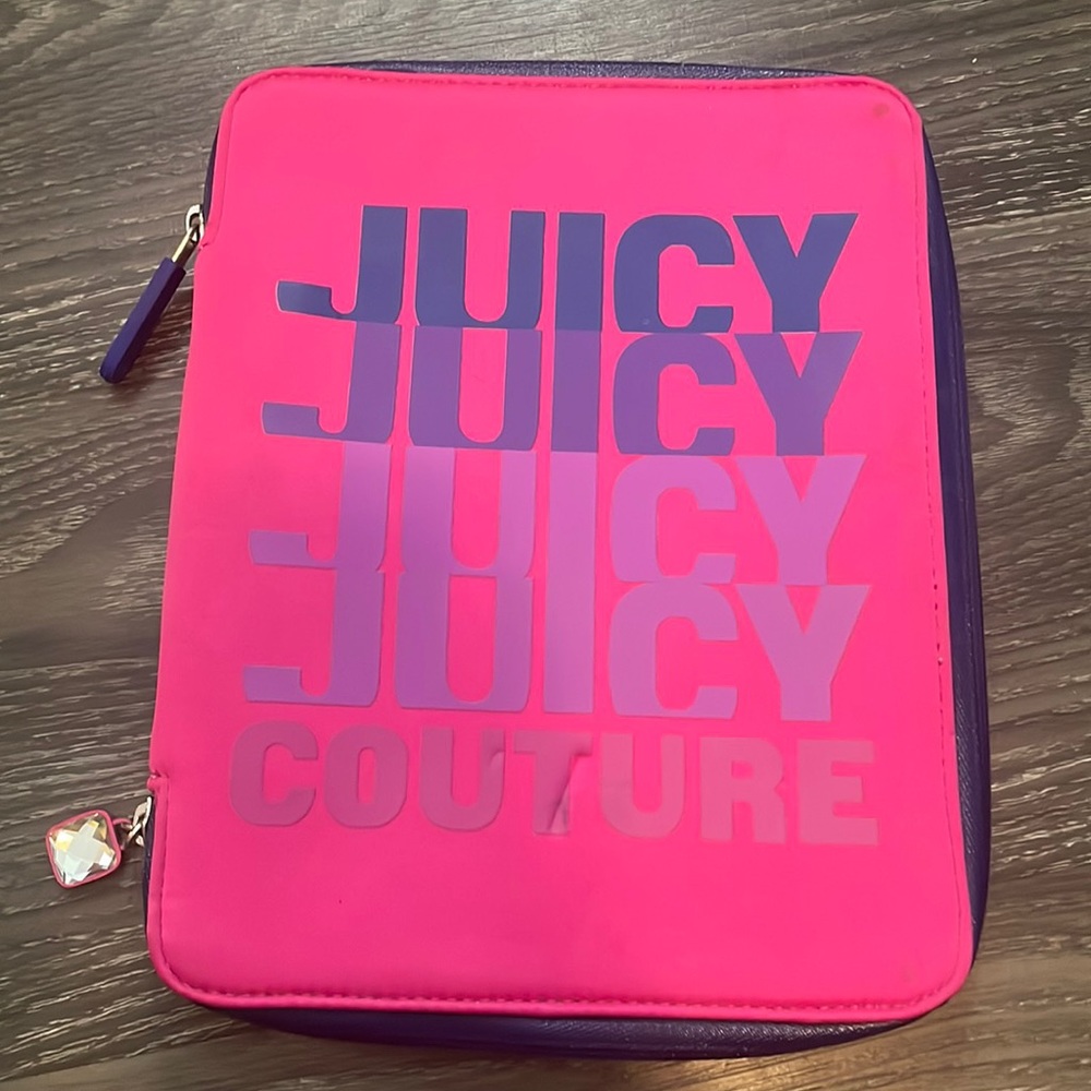 Juicy Couture iPad Case. Double Zippers. Used.